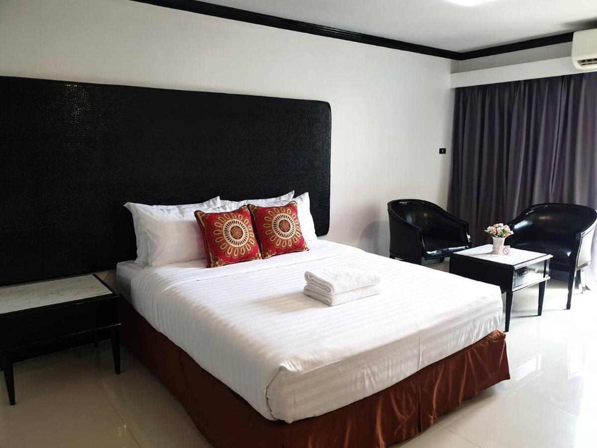 Town In Town Gardent Resort Bangkok Eksteriør billede