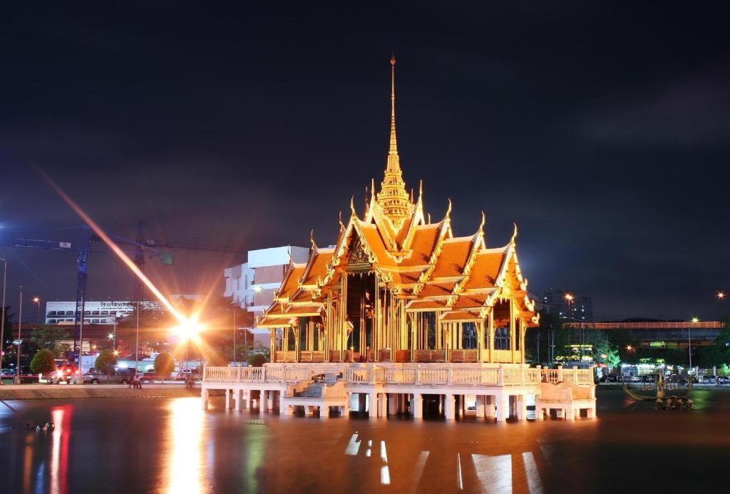 Town In Town Gardent Resort Bangkok Eksteriør billede
