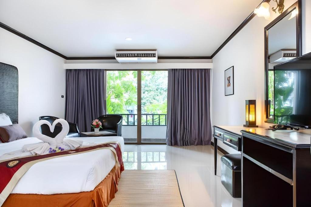 Town In Town Gardent Resort Bangkok Eksteriør billede